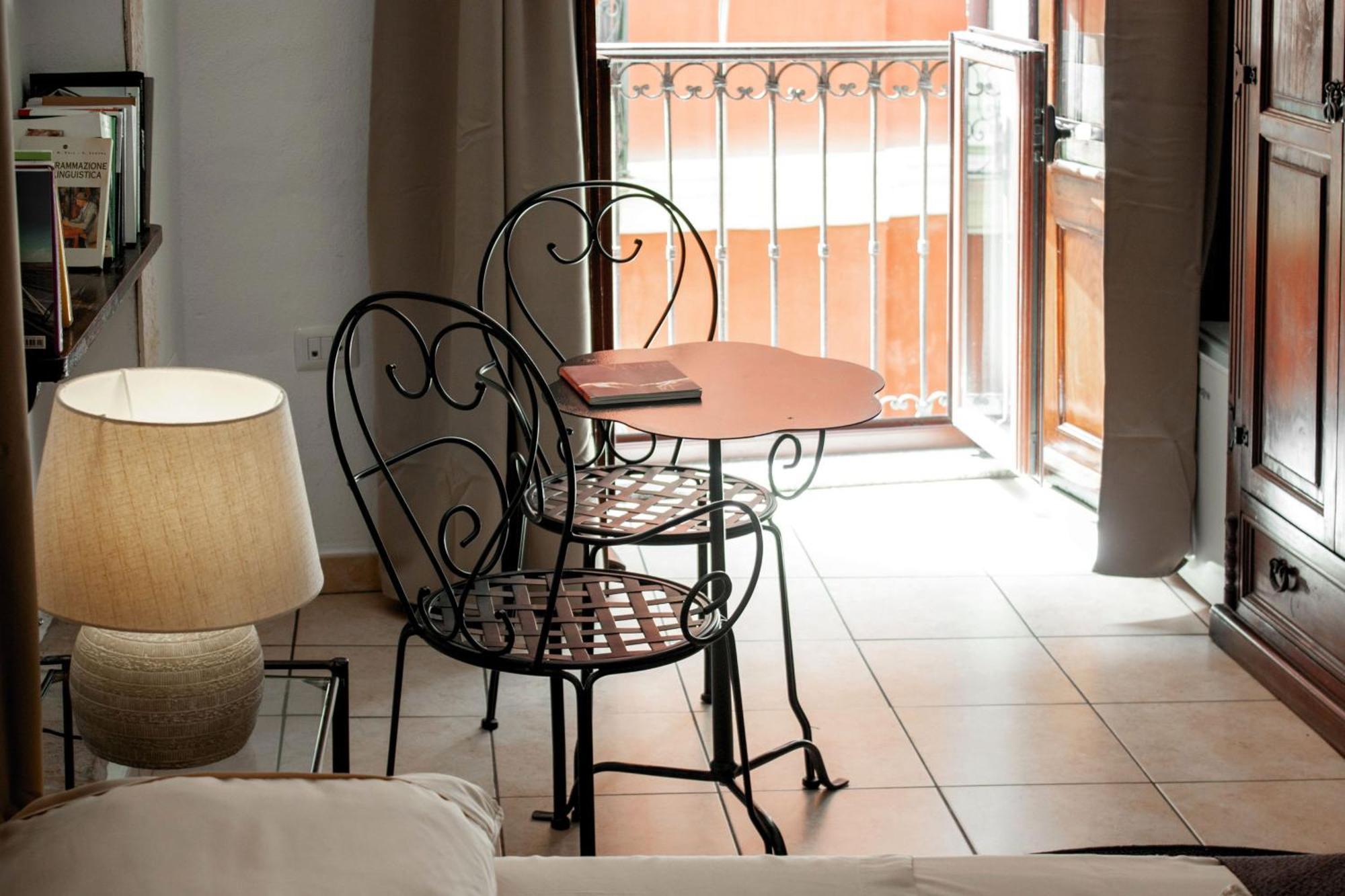 Castello'S Rooms Cagliari Extérieur photo